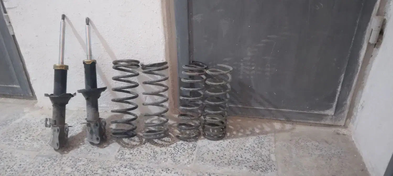 کنترل تیوی سینگل و فنر پراید|تلویزیون و پروژکتور|فولادشهر, C8|دیوار