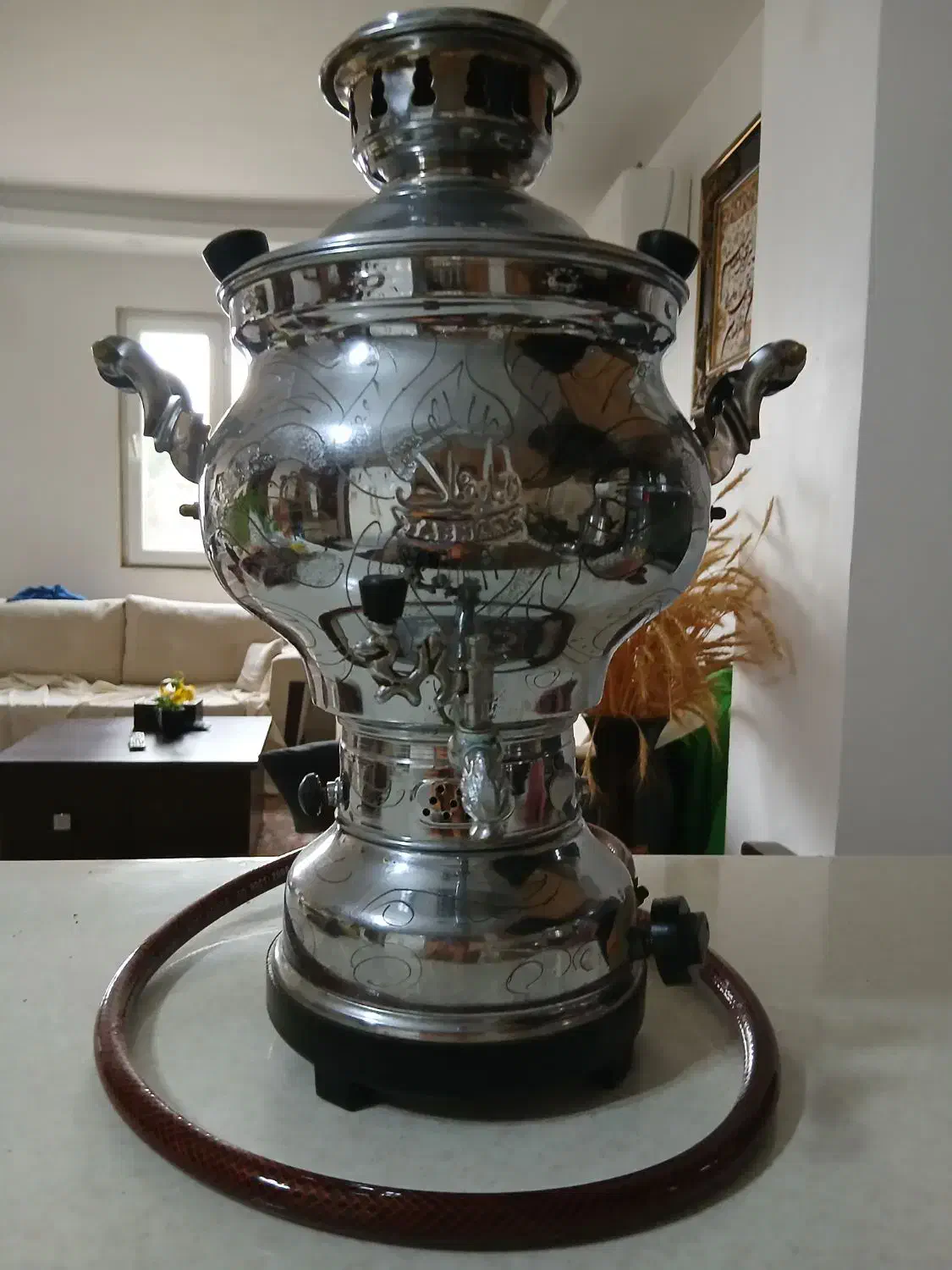 سماور۴لیتر تمیززیبا|سماور، چایساز، قهوهساز|رشت, رودبارتان|دیوار