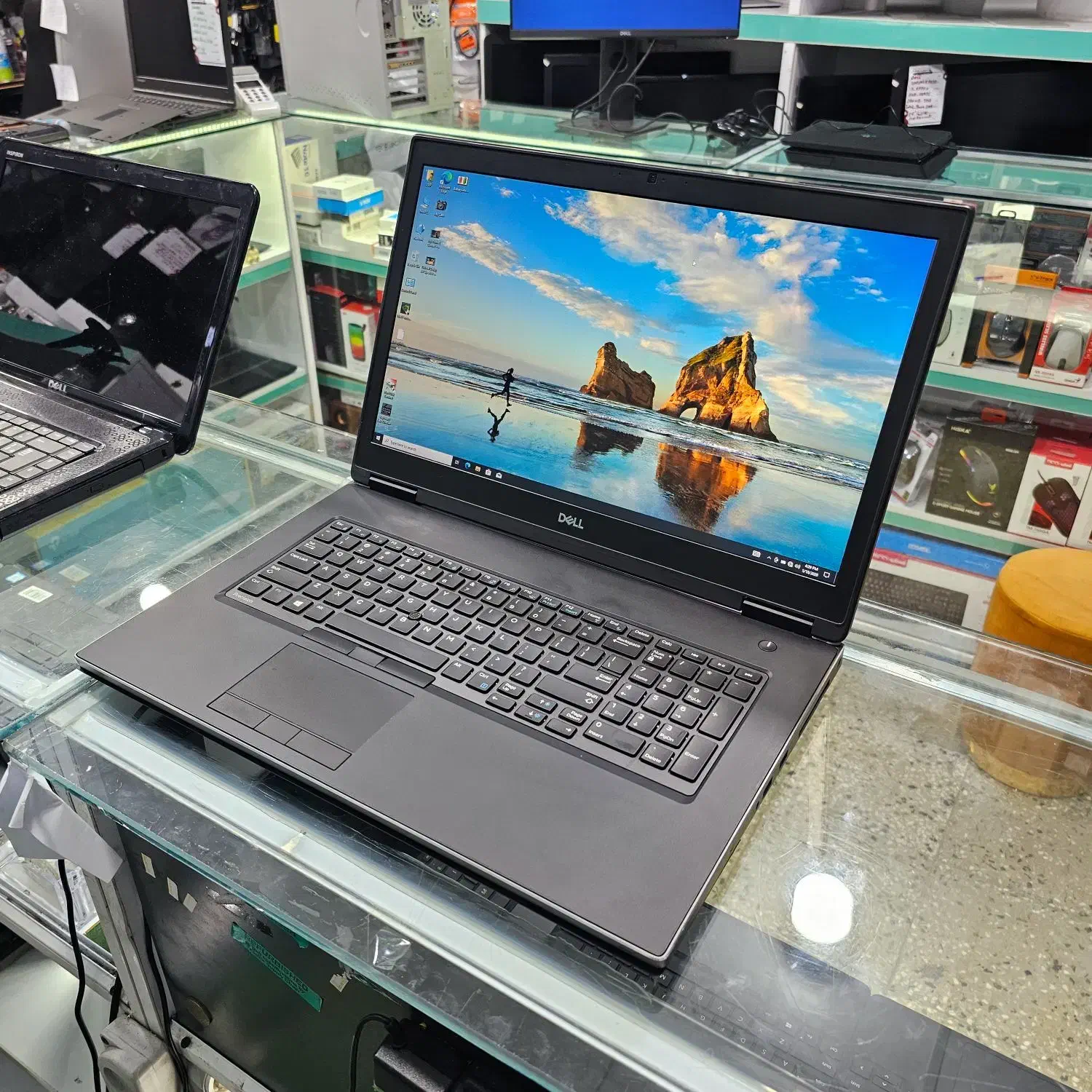 لپتاپ گیمینگ نسل 8 سری H گرافیک 6GB سایز ۱۷|رایانه همراه|یاسوج, |دیوار