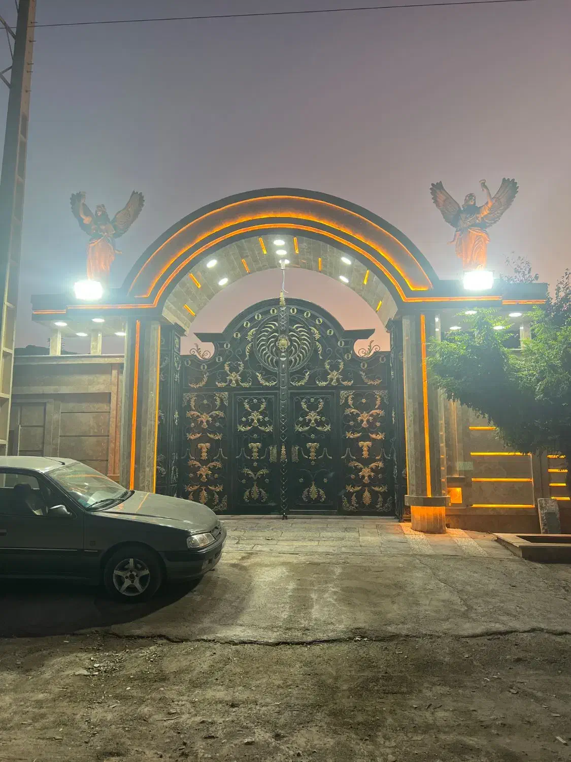 ویلا باغ ۲هزارمتری پایان کار مجوز آب وبرق وگاز|فروش خانه و ویلا|شهریار, بکه|دیوار