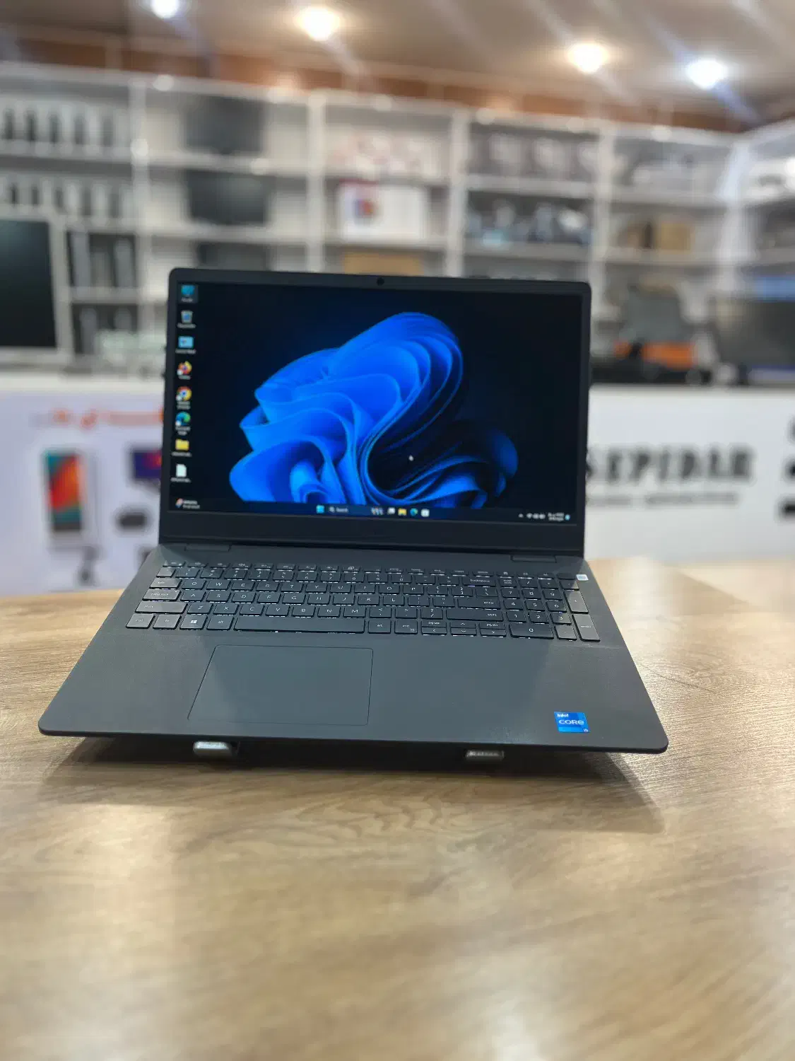 لپ‌تاپ Dell Inspiron 3501 (درحد نو)|رایانه همراه|کرمان, |دیوار