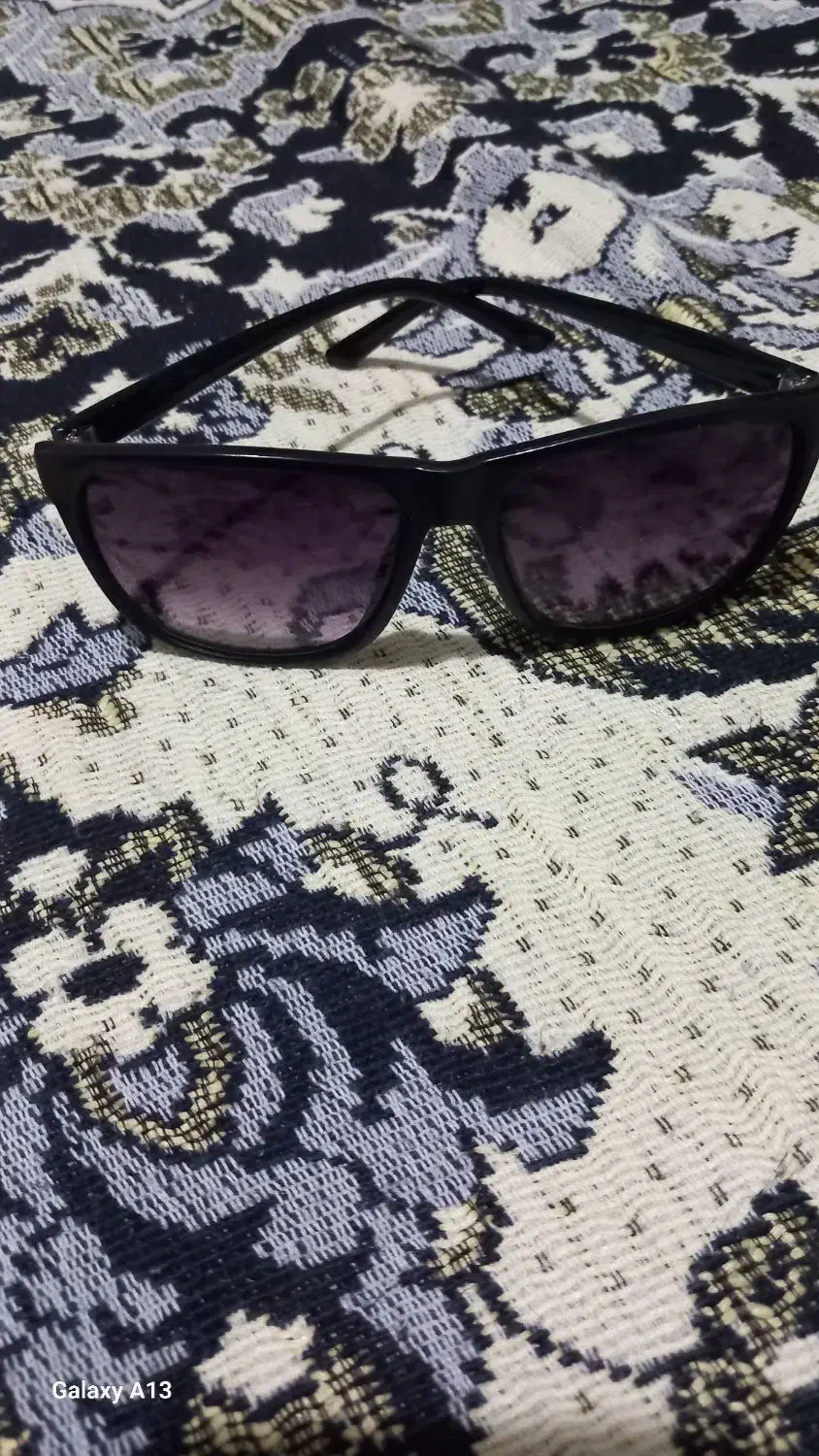 عینک دودی|زیورآلات و اکسسوری|مرودشت, فرهنگ|دیوار