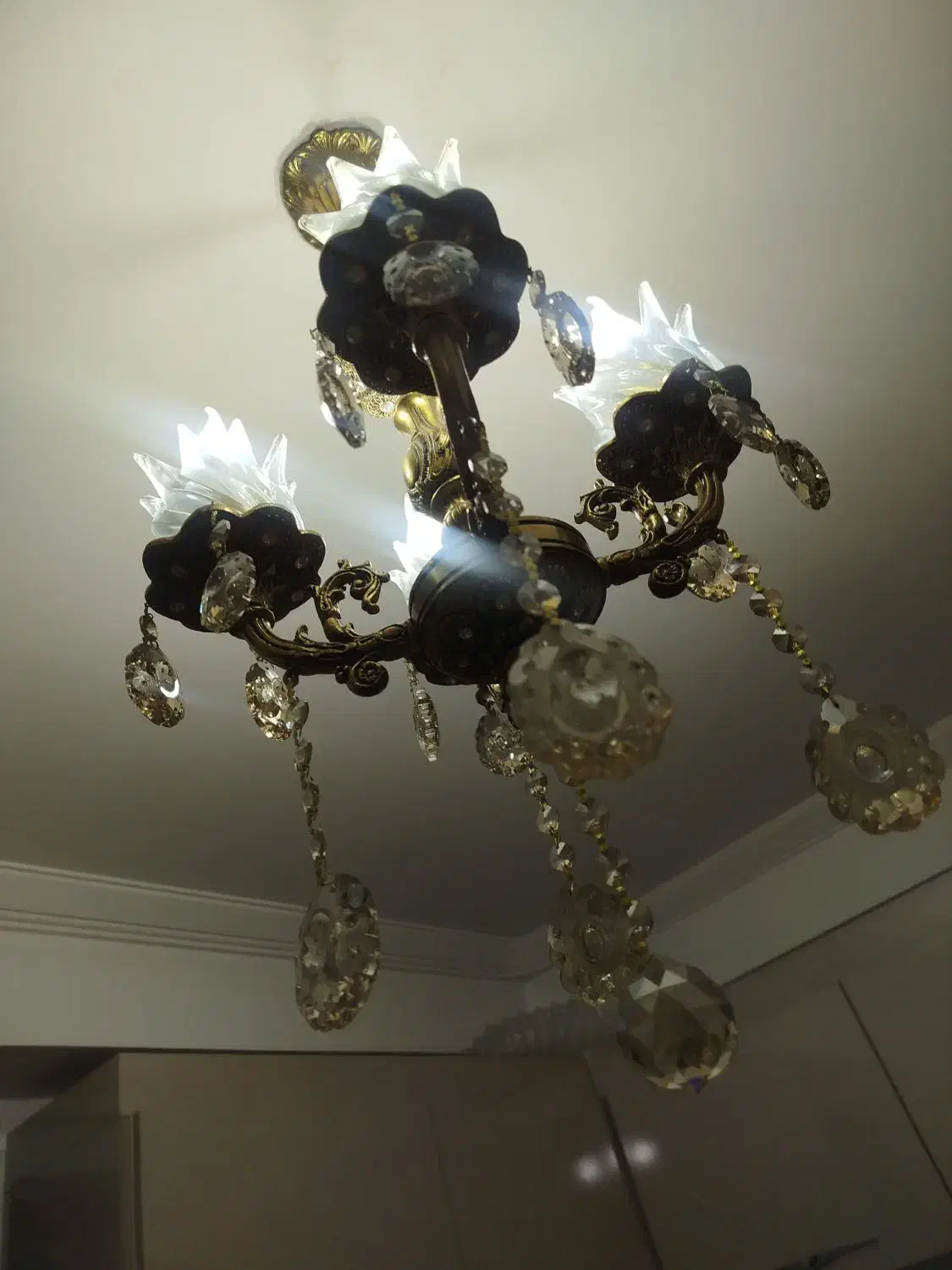 سه تا لوستر برنج|لوستر و چراغ آویز|تبریز, |دیوار