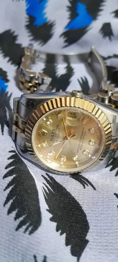 ساعت رولکس اتومات|کلکسیون اشیاء عتیقه|هشتگرد, مدرس|دیوار