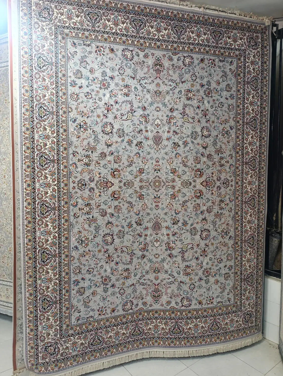 فرش700شونه اصل.نخ ترک|فرش|خرم‌آباد, |دیوار
