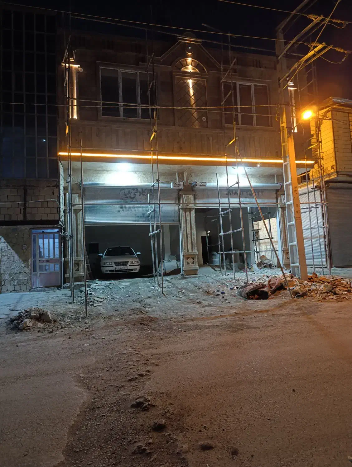 نصاب نورمخفی،جوشکاری سیار،برقکار رفع اتصالی|خدمات پیشه و مهارت|کرمانشاه, |دیوار