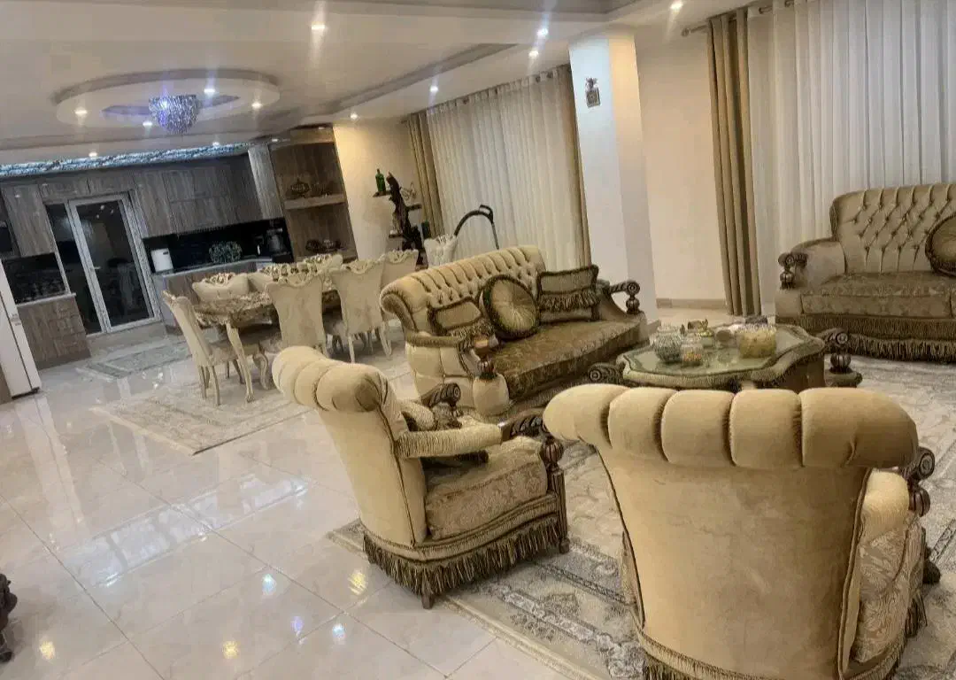 اجاره اپارتمان ۳۰۰متری / ۳ خواب / جهاد / فرهنگیان|اجارهٔ آپارتمان|رشت, گلزاران|دیوار