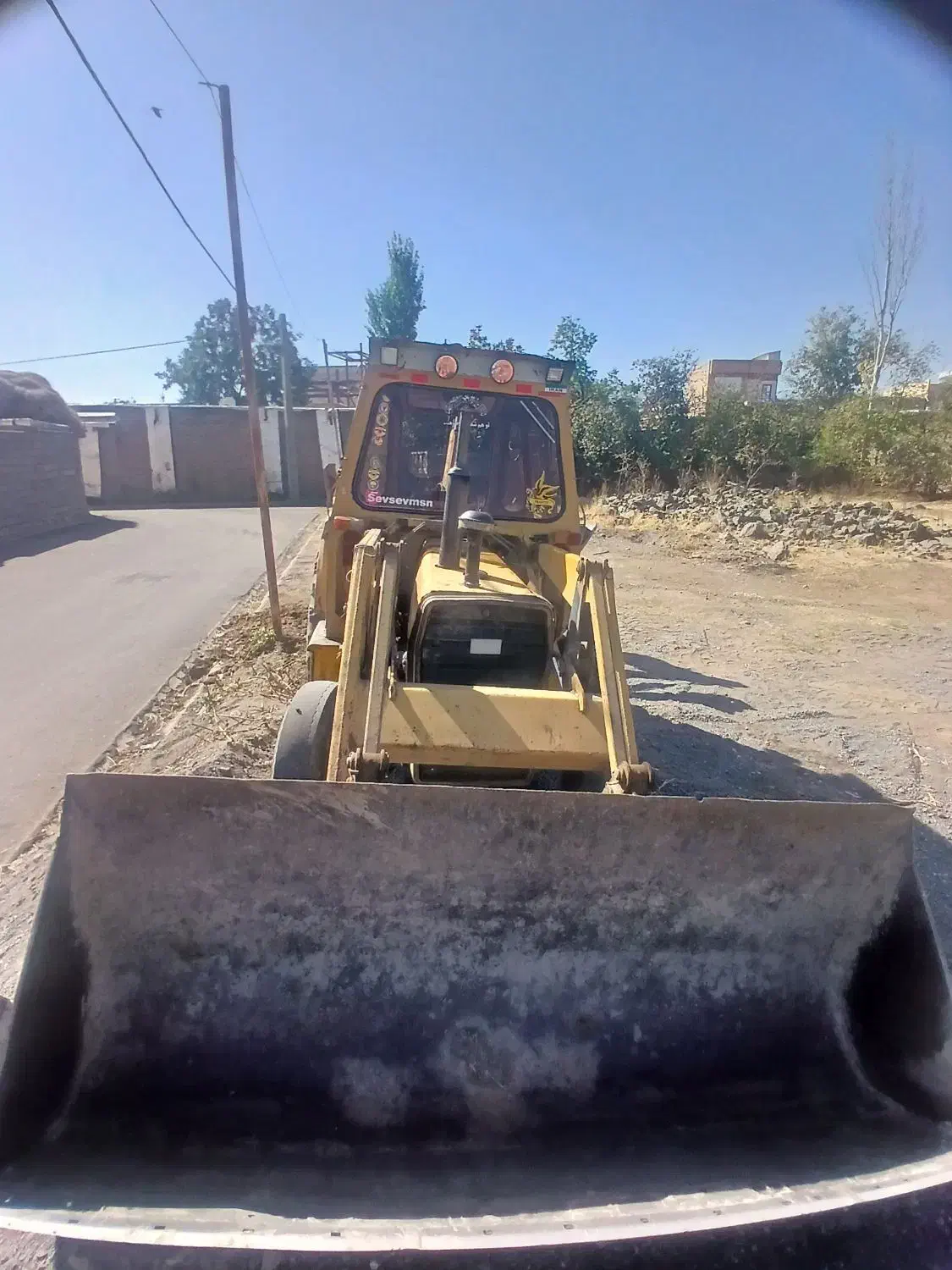 بیل بکو تمیز|خودرو سنگین|خوی, |دیوار