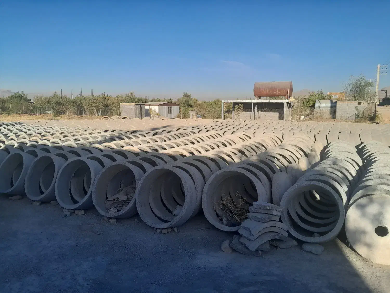 لوله سیمانی(گوم چاه)لوله مخصوص پل وگلدان|مصالح و تجهیزات ساختمان|شهرکرد, |دیوار