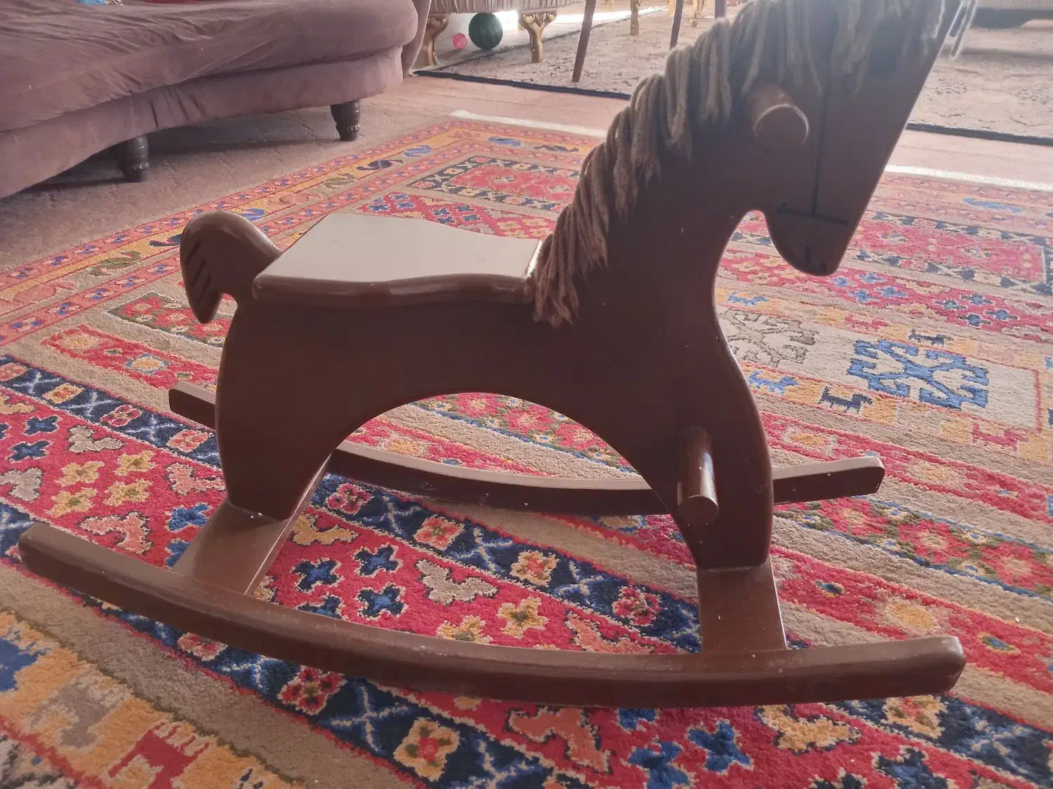 اسب چوبی|اسباببازی بچه|سبزوار, قصبه غربی|دیوار