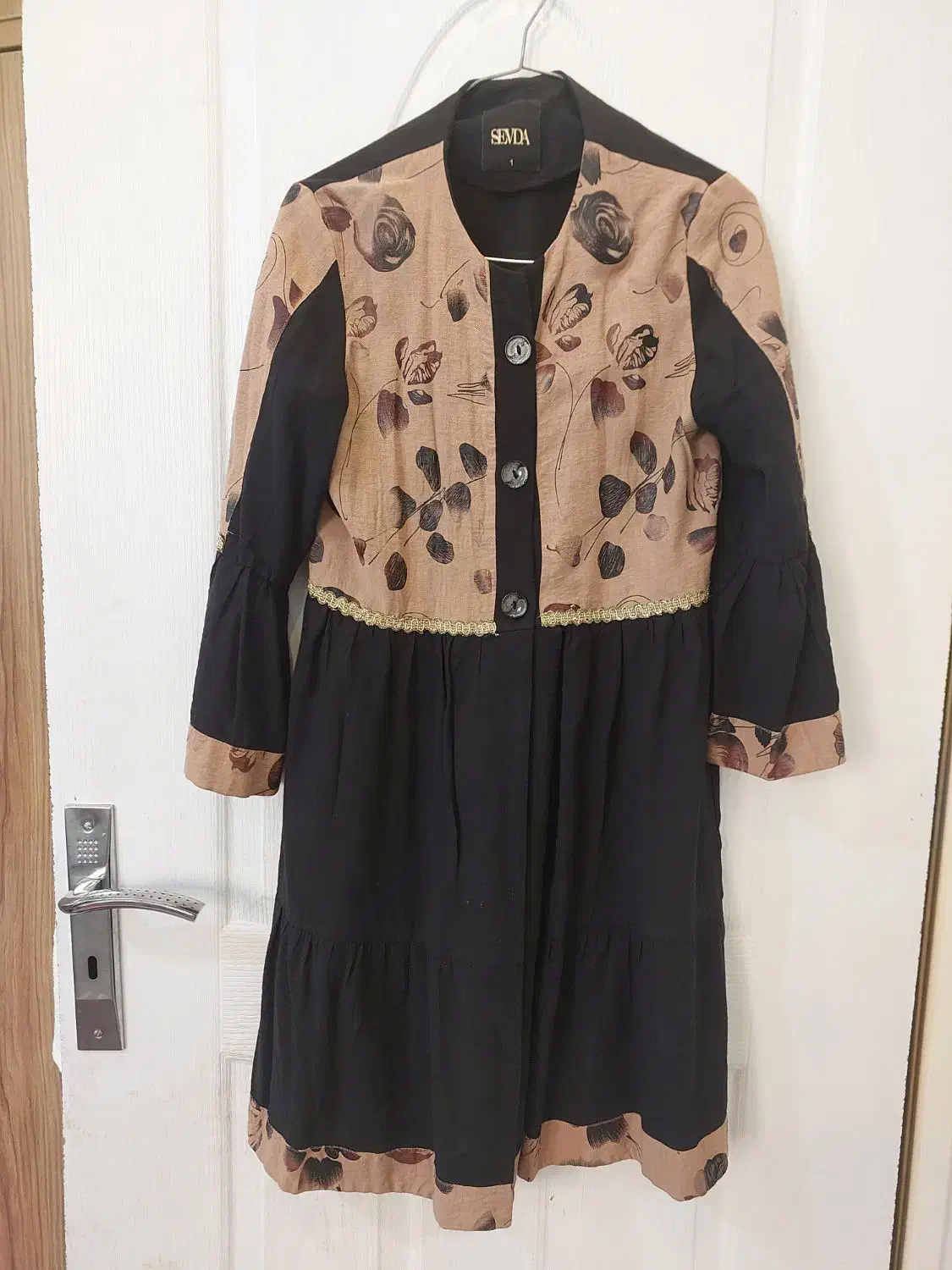 مانتوها کاملا تمیزسالم درحدنونو|لباس|محمدشهر, محمدشهر|دیوار