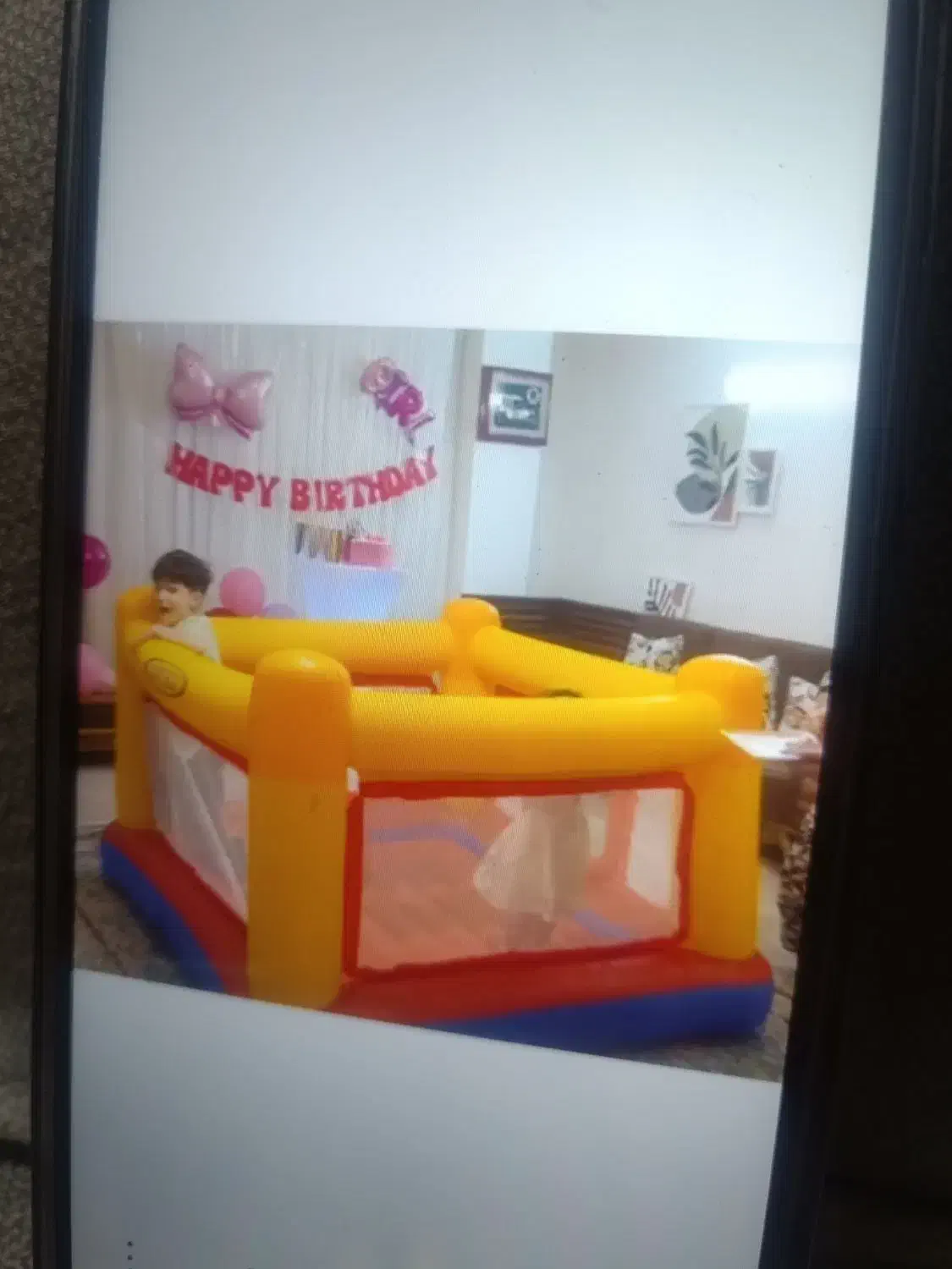 قصر بادی|کالسکه و لوازم جانبی|شیراز, گلشن|دیوار