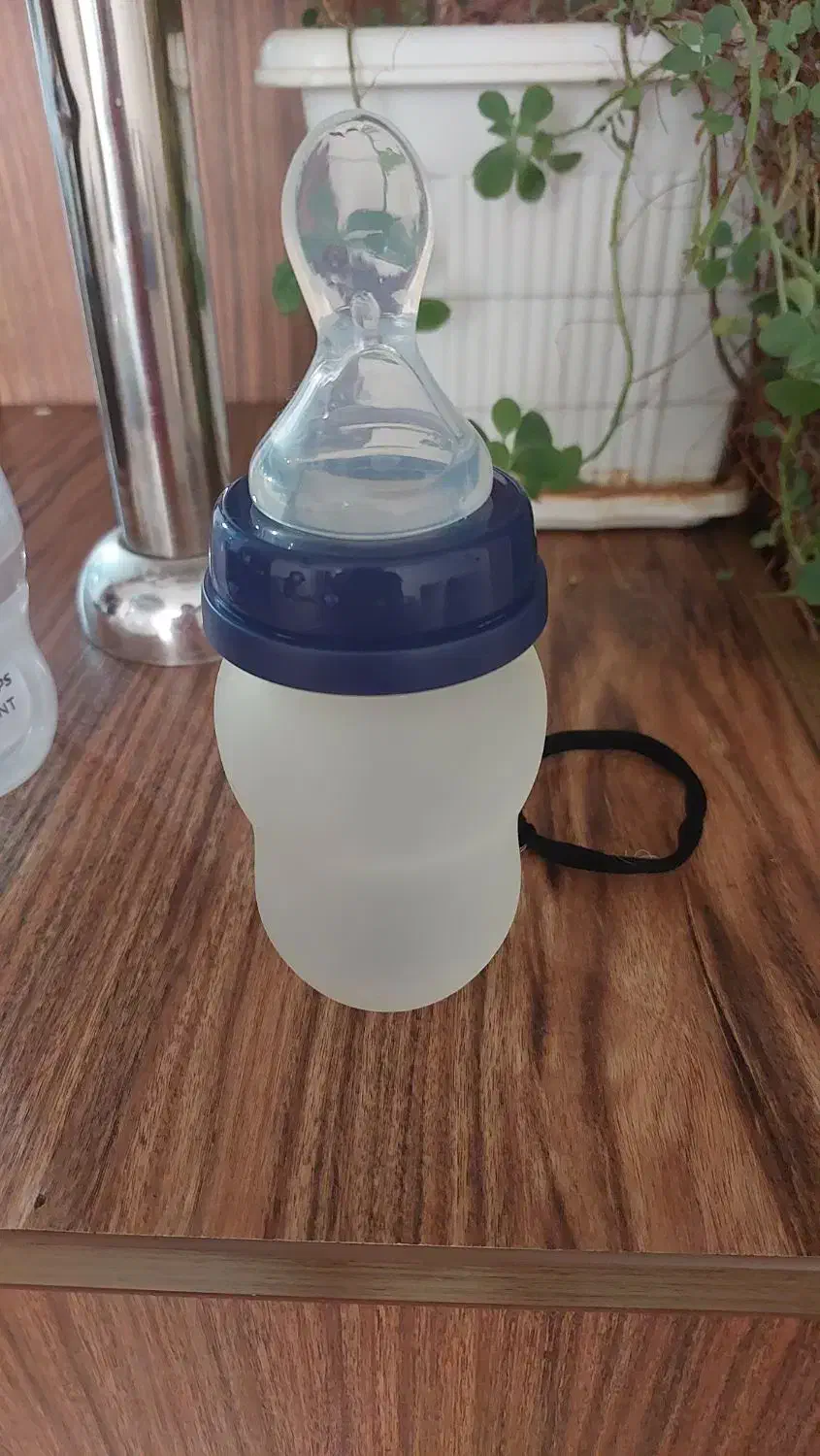 سرویس قابلمه|اسباب و اثاث بچه|صدرا-فارس, فاز ۱|دیوار