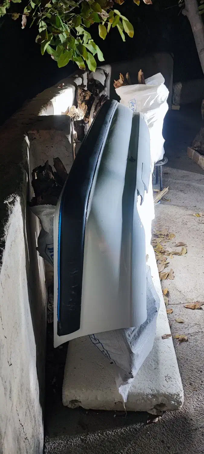 سپر عقب پارس و انبارو اگزوز|قطعات یدکی و لوازم جانبی|ملکشاهی, |دیوار