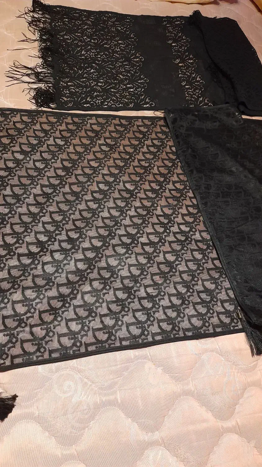 دو عدد شال تور ..نو|لباس|پردیس, فاز ۱۱|دیوار