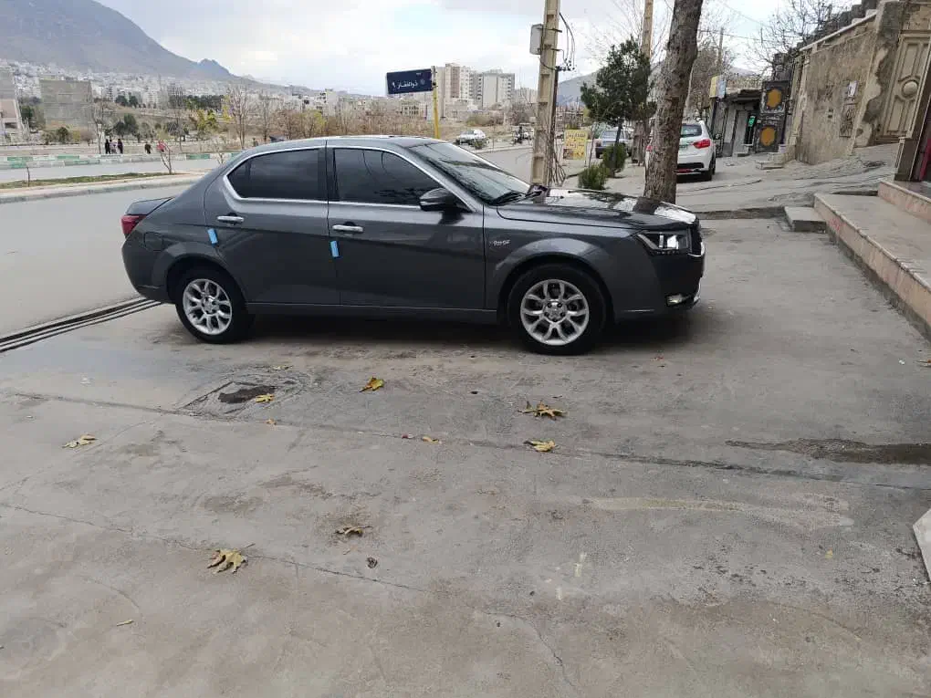 دنا پلاس توربو 6 دنده 1401|خودرو سواری و وانت|خرم‌آباد, |دیوار