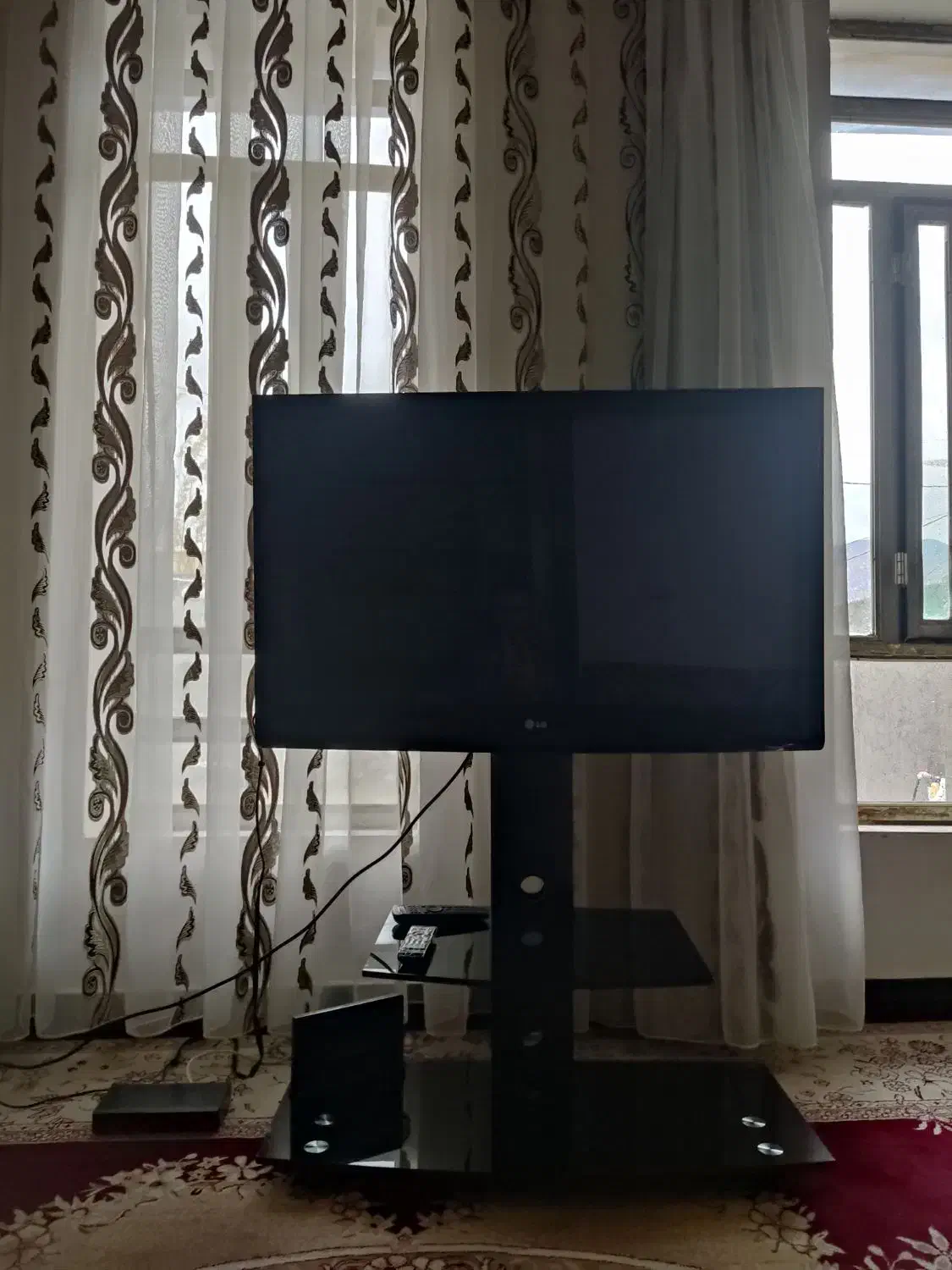 تلویزیون الجی ۴۲اینچ|تلویزیون و پروژکتور|ایوان, |دیوار