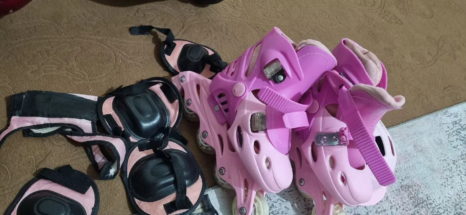 اسکیت دخترانه|دوچرخه، اسکیت، اسکوتر|صدرا-فارس, فاز ۱|دیوار