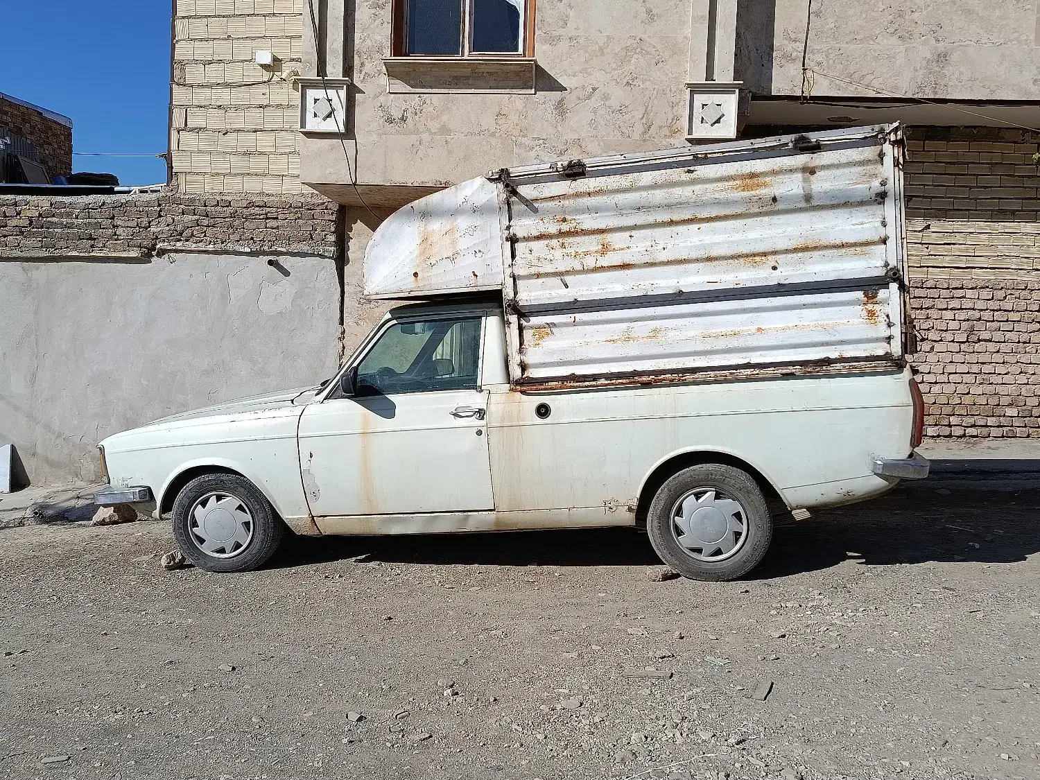 وانت ۸۵|خودرو سواری و وانت|اسدآباد, |دیوار