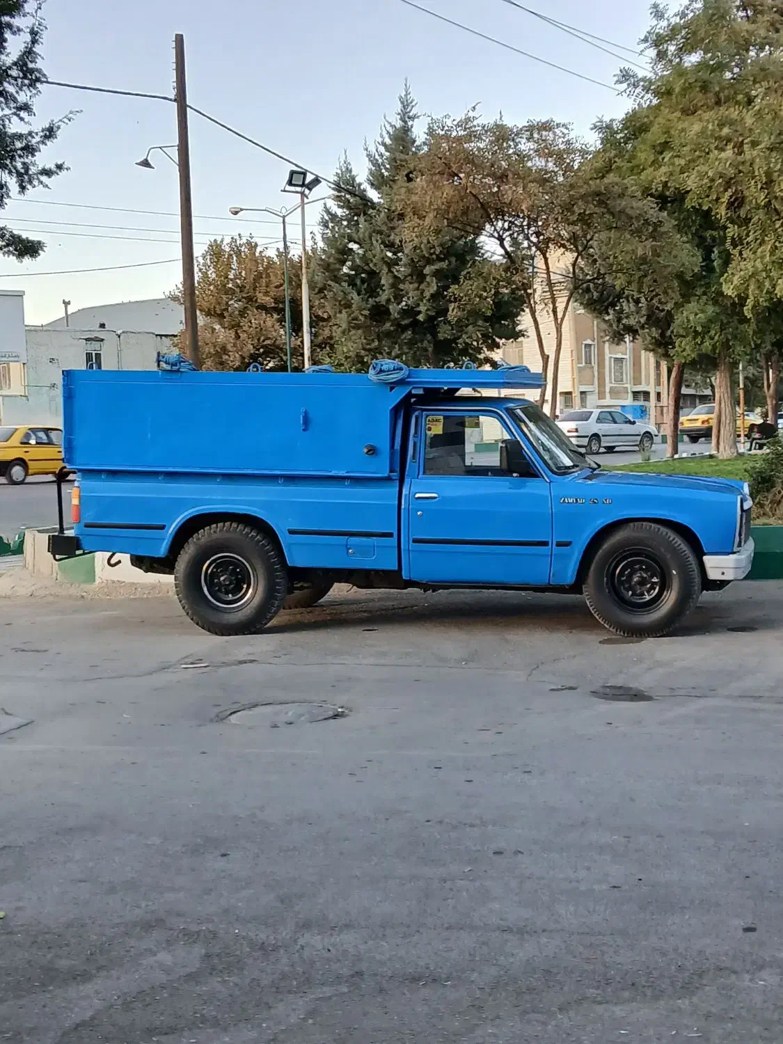 نیسان دیزلی 89 دور5|خودرو سواری و وانت|بروجرد, |دیوار