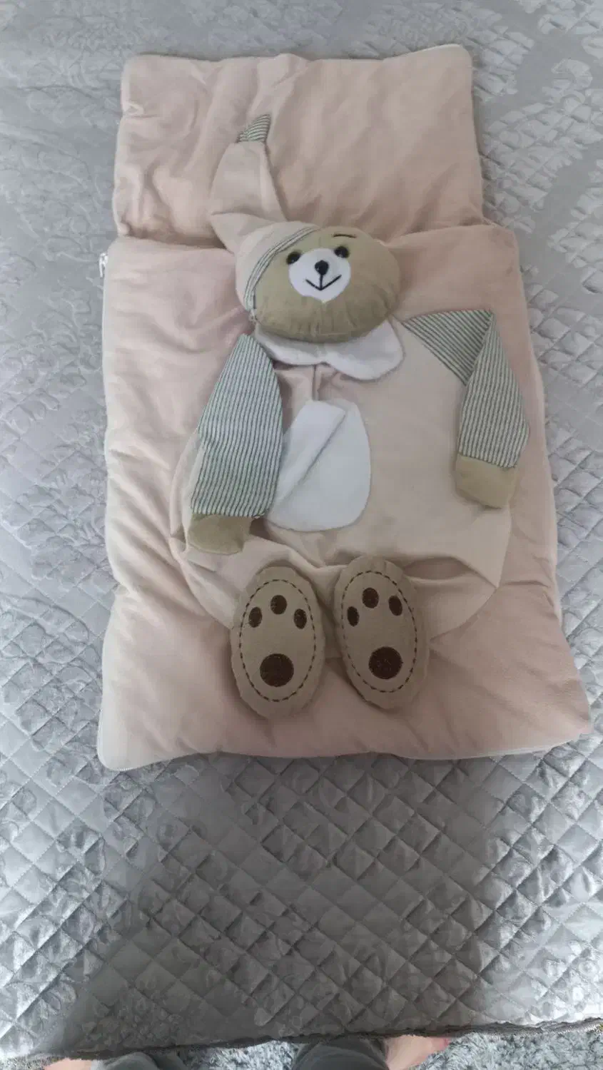 مبل نوزاد و قنداق و پتو و بالش فرم دهی سر نوزاد|اسباب و اثاث بچه|چابهار, |دیوار