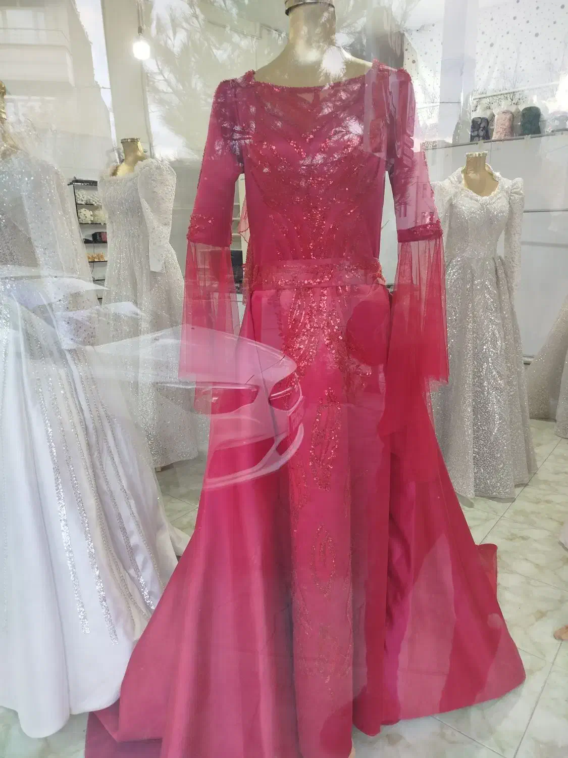 واگذاری و فروش کلیه وسایل مورد نیاز در مزون|لباس|سلماس, |دیوار