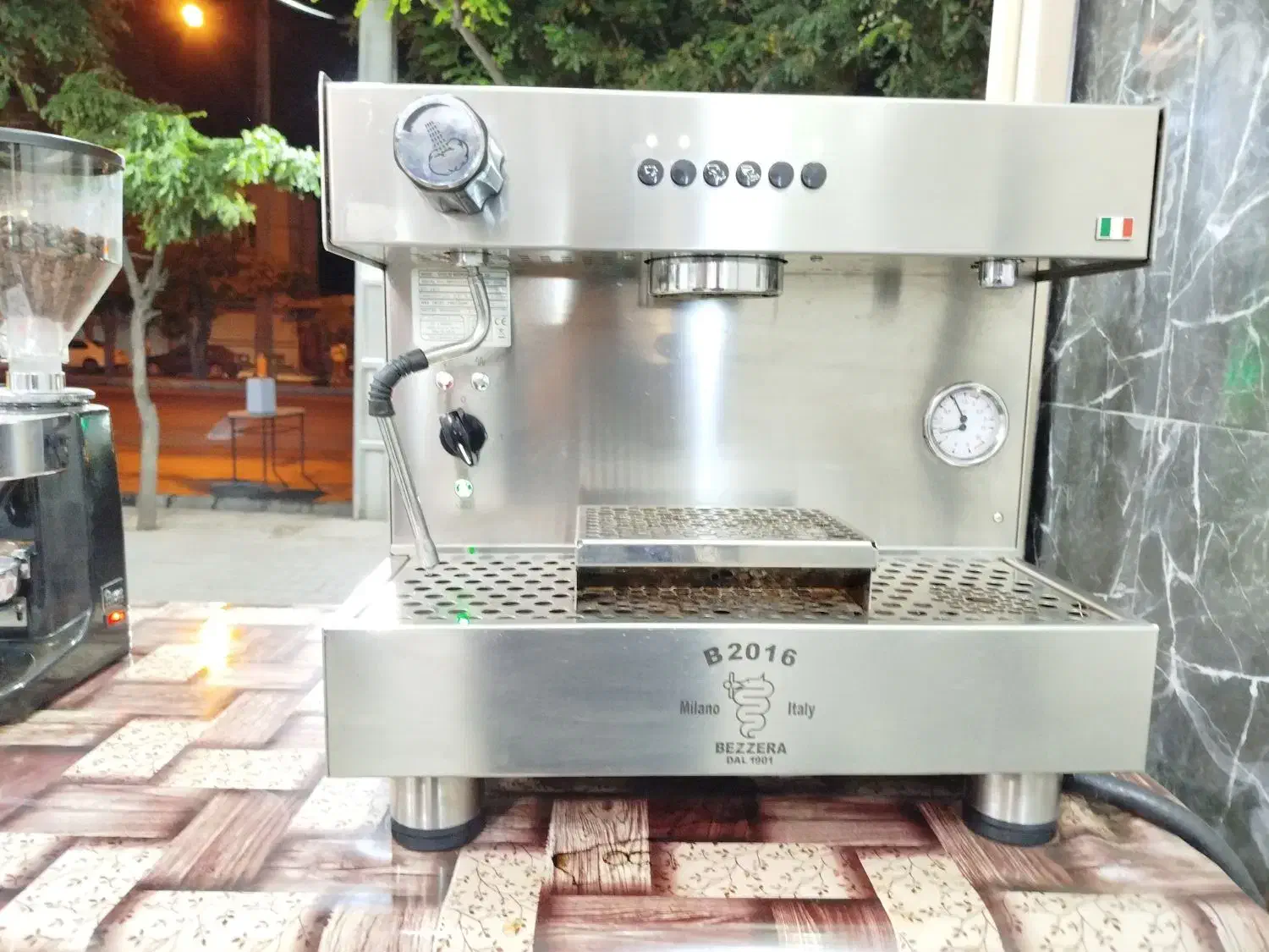 اسپرسو ساز بیزرا تک گروپ|کافیشاپ و رستوران|مرند, |دیوار