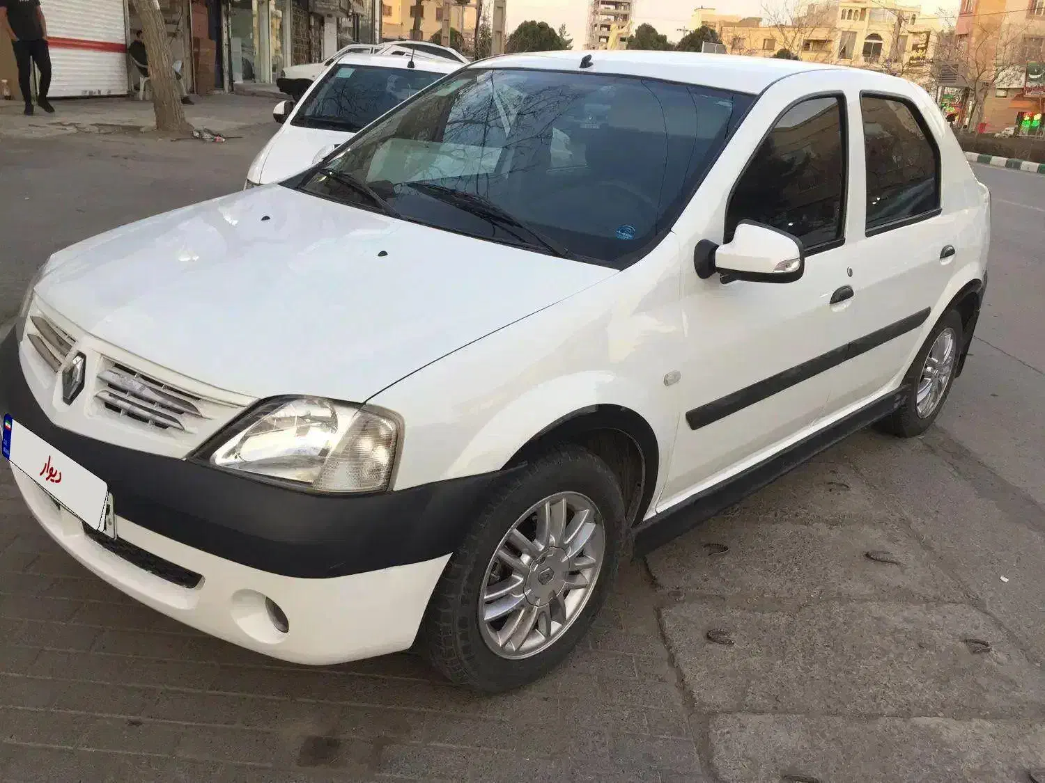 پارس تندر ۹۷ مولتی مدیا سالم وکم کار|خودرو سواری و وانت|مشهد, حجاب (شهرک غرب)|دیوار