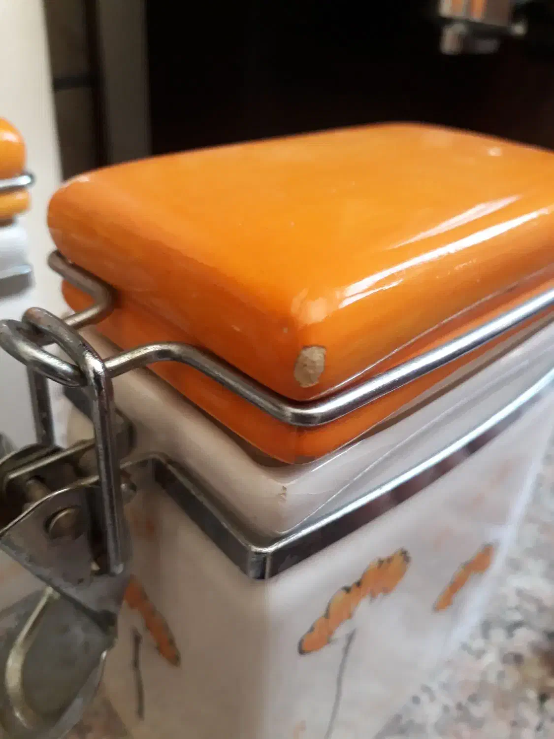 قوطی پا سماوری|ظروف نگهدارنده، پلاستیکی، یکبارمصرف|قم, گلزار|دیوار