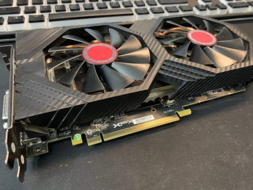 گرافیک ۵۸۰ ۸ گیگ xfx|قطعات و لوازم جانبی رایانه|تهران, شهرک کوهسار|دیوار