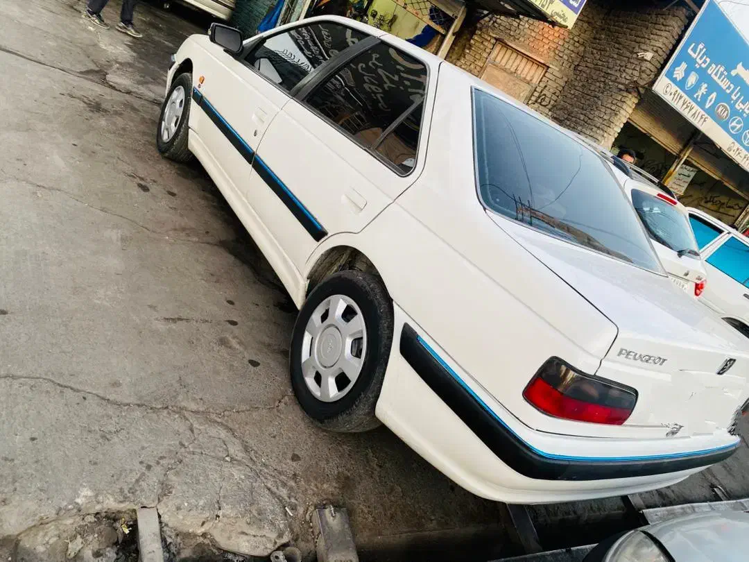 پژو پارس اتوماتیک سفارش مدیران خودر رنگ سفید|خودرو سواری و وانت|هشتگرد, هشتگرد قدیم|دیوار