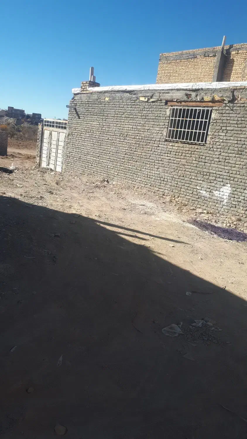 خونه نیمه ساز باهنر ۶۷|فروش خانه و ویلا|تربتحیدریه, آغوی|دیوار