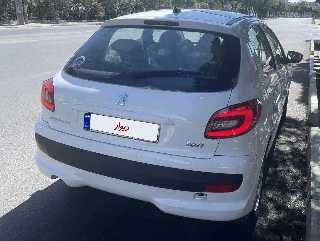 207مدل۴۰۳پانا|خودرو سواری و وانت|اراک, |دیوار