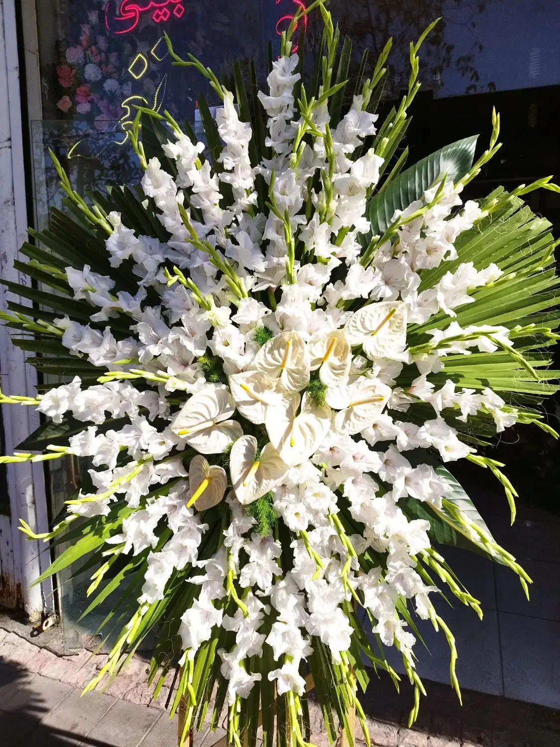 گل ارایی مراسمات شادی و تسلیت در گلفروشی نغمه|گل و گیاه طبیعی|مشهد, مصلی (کارمندان اول)|دیوار