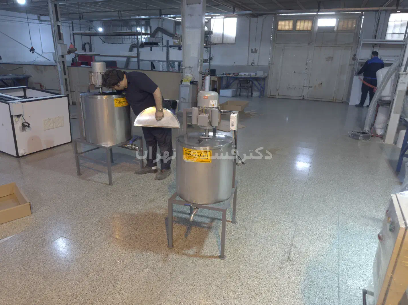 کره‌گیر صنعتی مدل KM200 - تولید کره و دوغ طبیعی|فروشگاه و مغازه|ساری, |دیوار