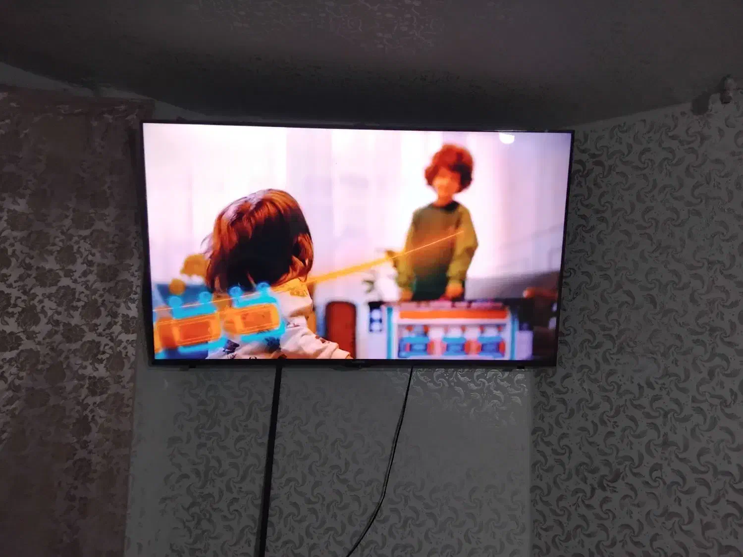 تلویزیون ال ای دی|تلویزیون و پروژکتور|نطنز, |دیوار