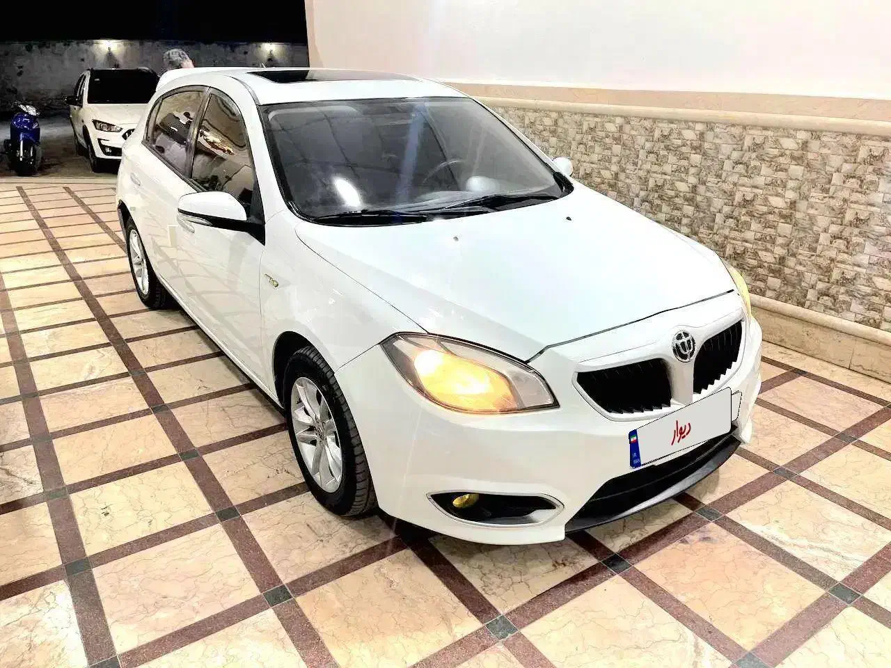 برلیانس ۳۲۰ موتور بزرگ|خودرو سواری و وانت|رشت, نیروی دریایی|دیوار