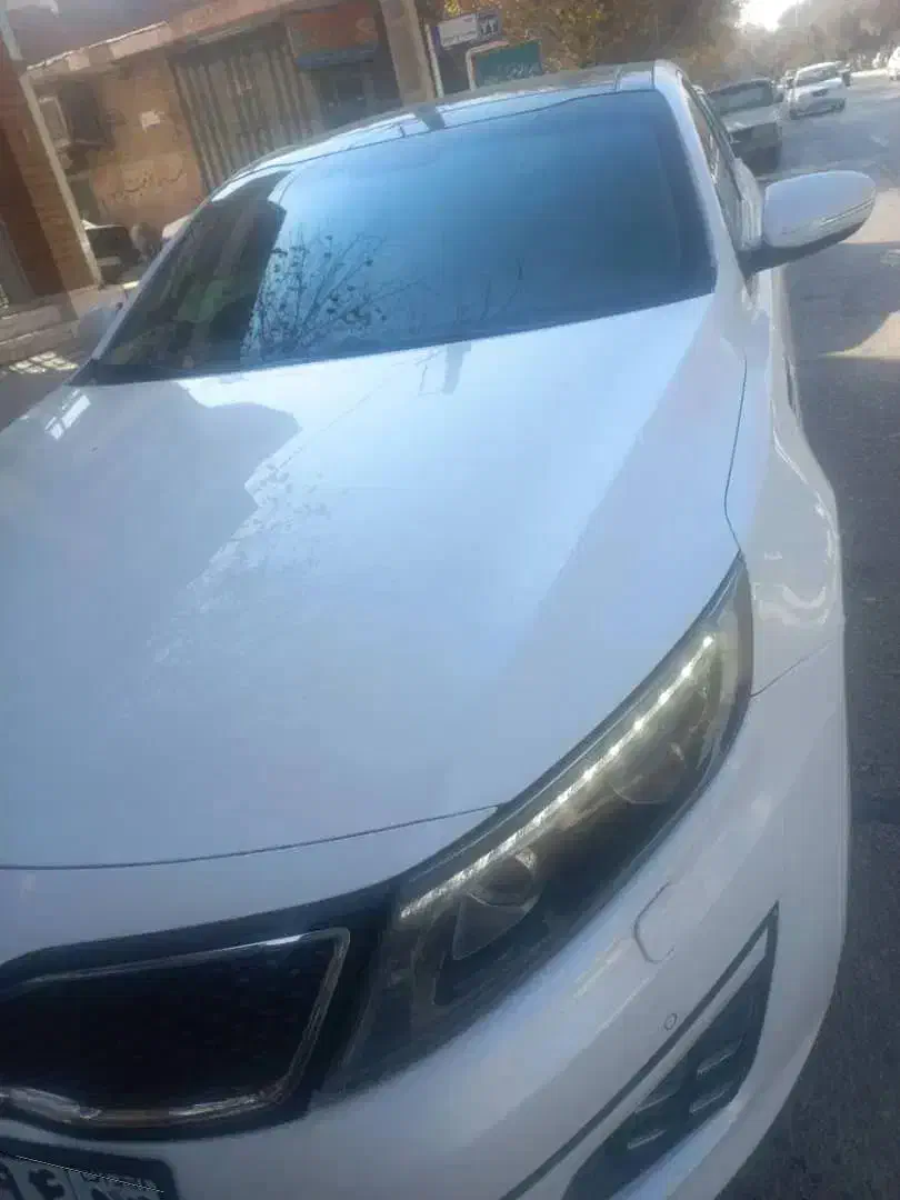 ماشین کیا اوپتیما سفید|خودرو سواری و وانت|یزد, |دیوار