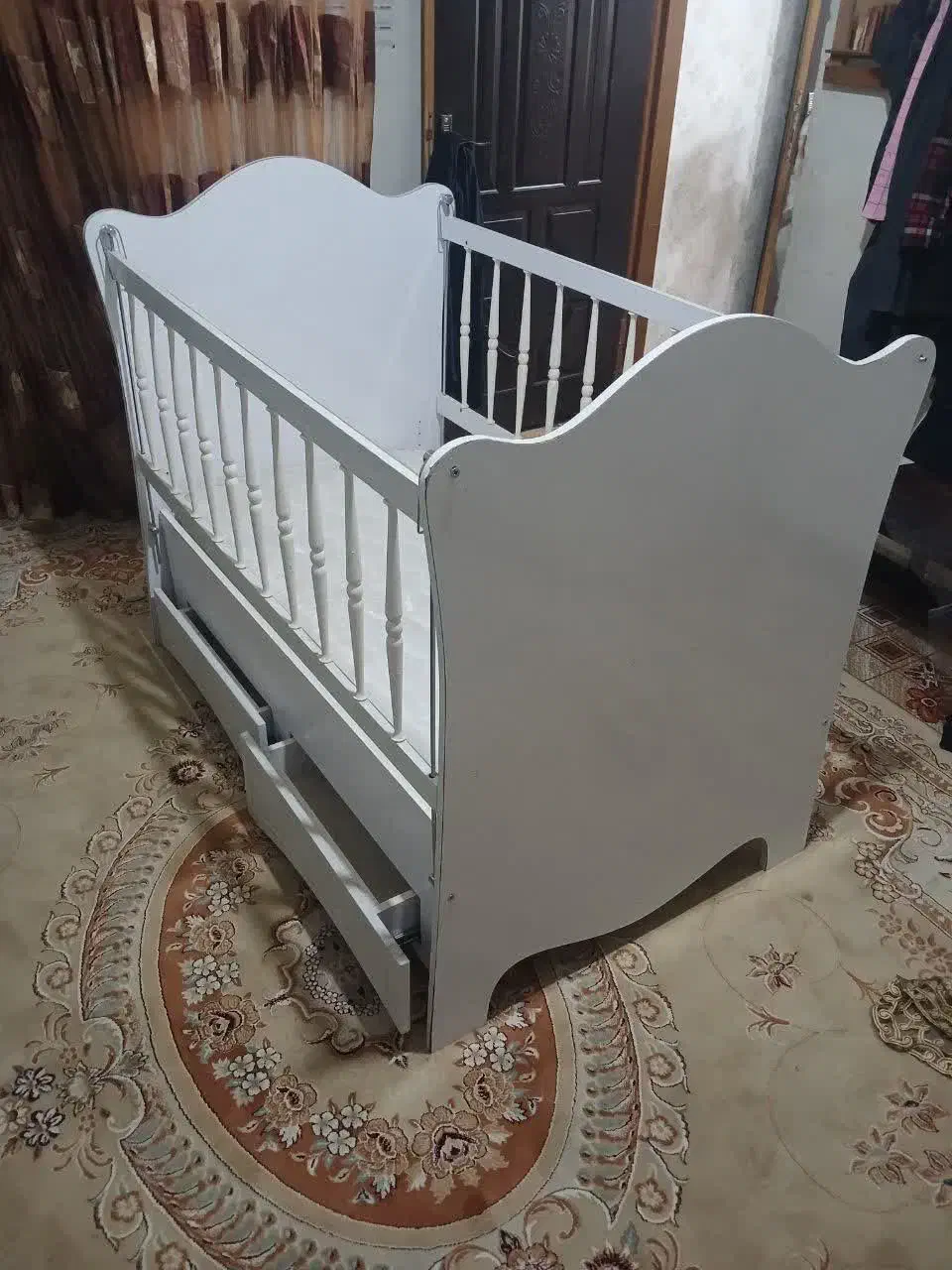 تخت خواب|تخت و صندلی بچه|بیرجند, |دیوار