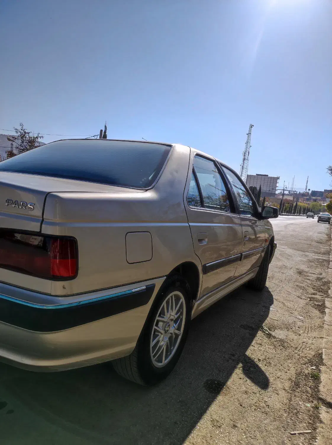 پارس مدل 83کلکسیونی|خودرو سواری و وانت|یاسوج, |دیوار