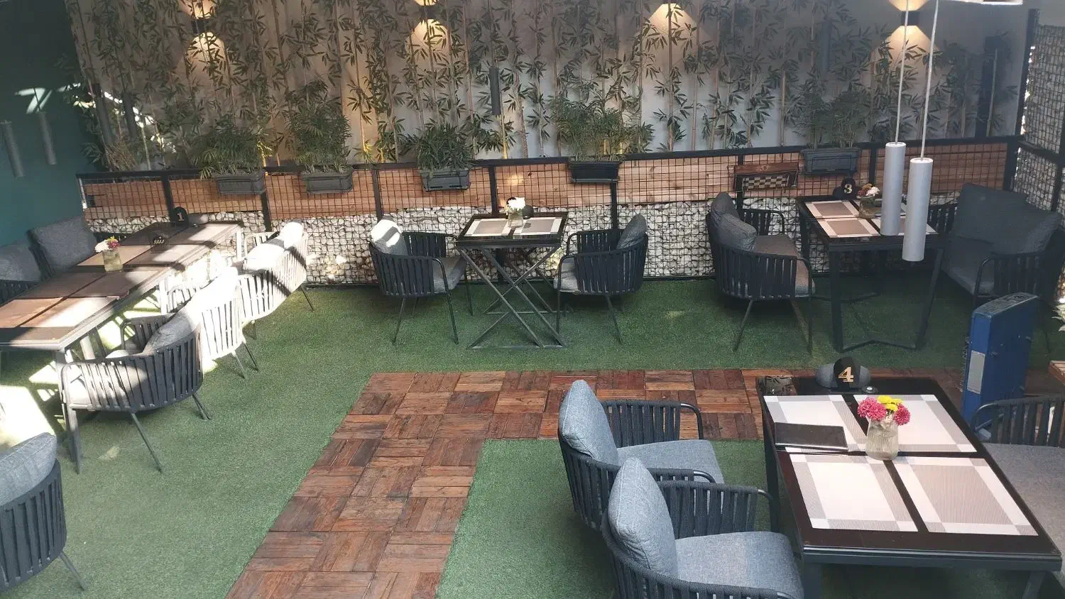 باریستا خانم نیمه وقت ماهر در شهرک راه آهن|استخدام خدمات فروشگاه و رستوران|تهران, گلستان (شهرک راه آهن)|دیوار