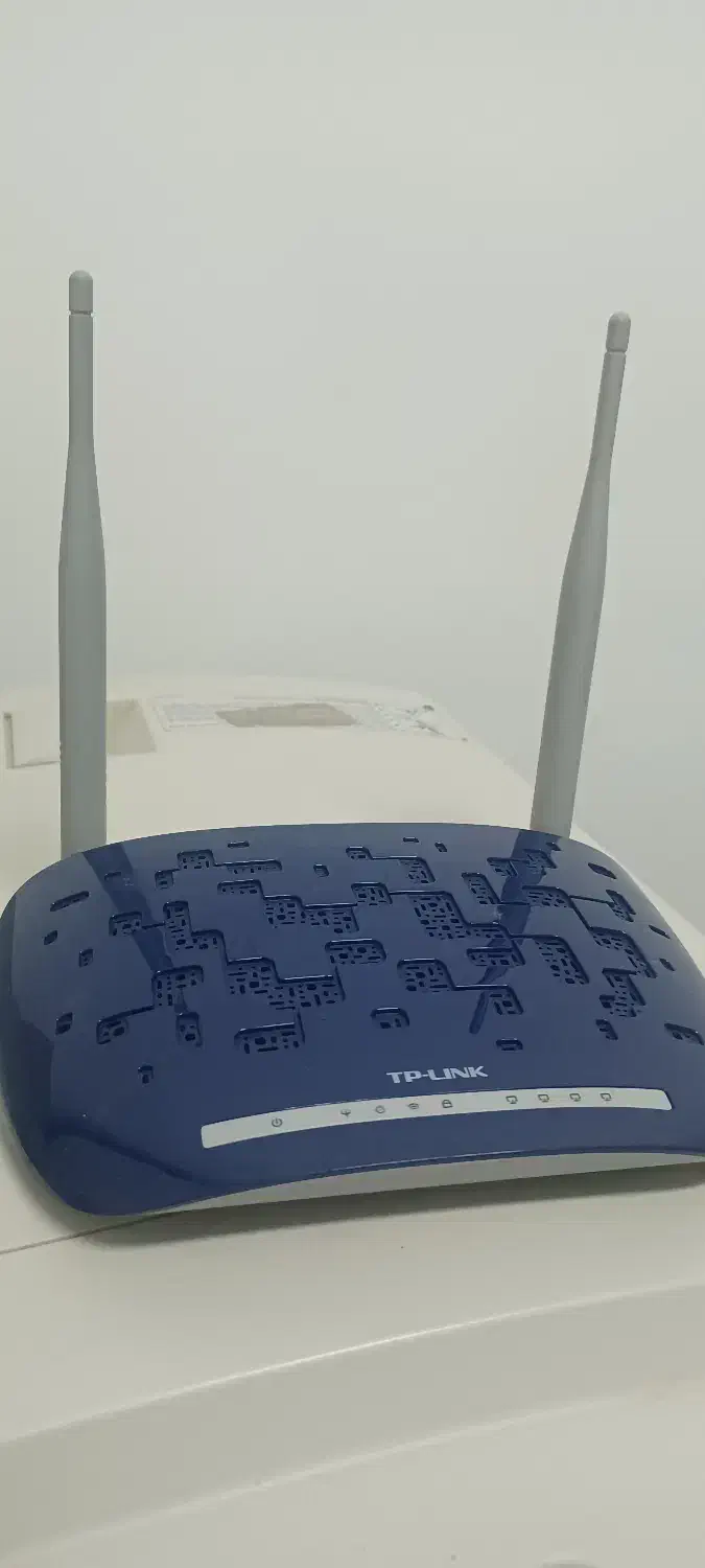 Modem TPLINK 8960|مودم و تجهیزات شبکه|شهرضا, |دیوار