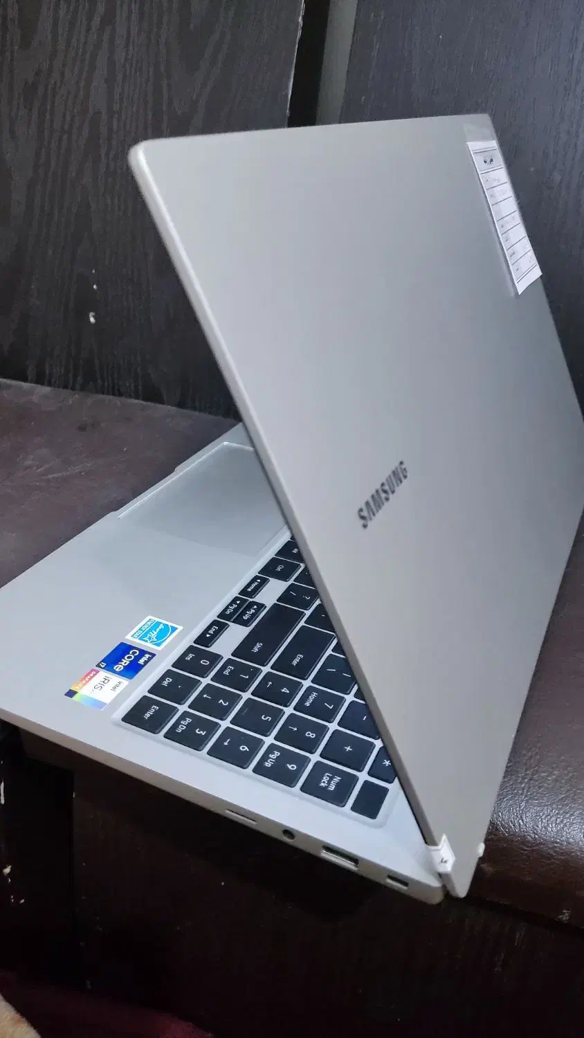 لپ تاپ SAMSUNG 750XFG|رایانه همراه|قم, صفائیه|دیوار