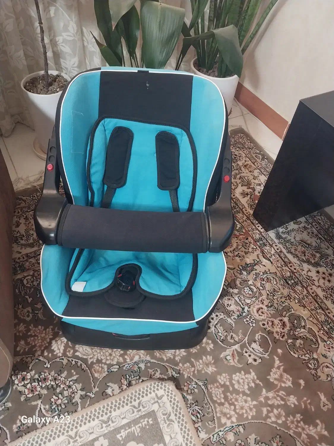 صندلی ماشین کودک|کالسکه و لوازم جانبی|هشتگرد, شهرک ریحانه|دیوار