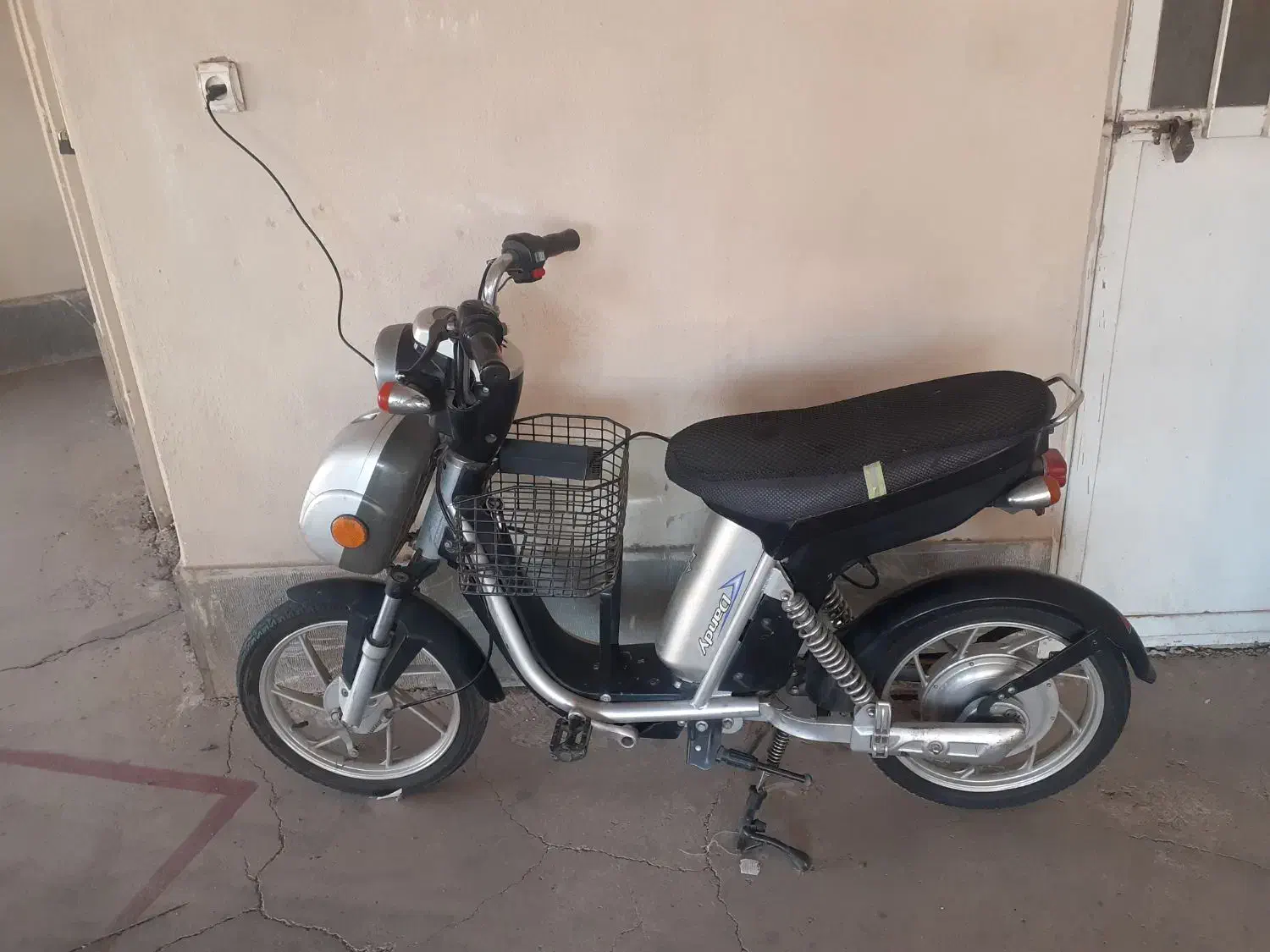 موتور شارژی فروشی|موتورسیکلت|زنجان, |دیوار