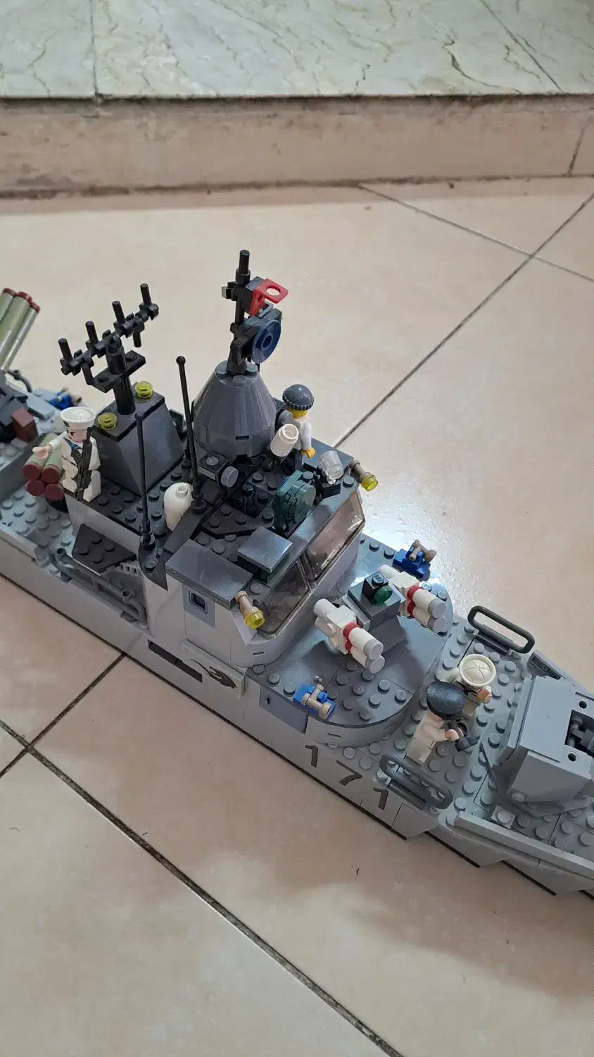 لگو ناو جنگی متحرک ۶۹۳ قطعه|اسباب‌‌بازی|اصفهان, خواجو|دیوار