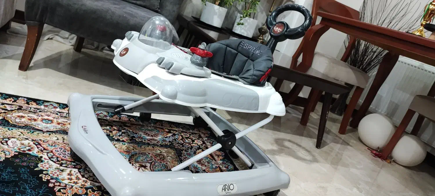 روروئک بسیار تمیز|اسباب و اثاث بچه|فردیس, شهرک ناز|دیوار