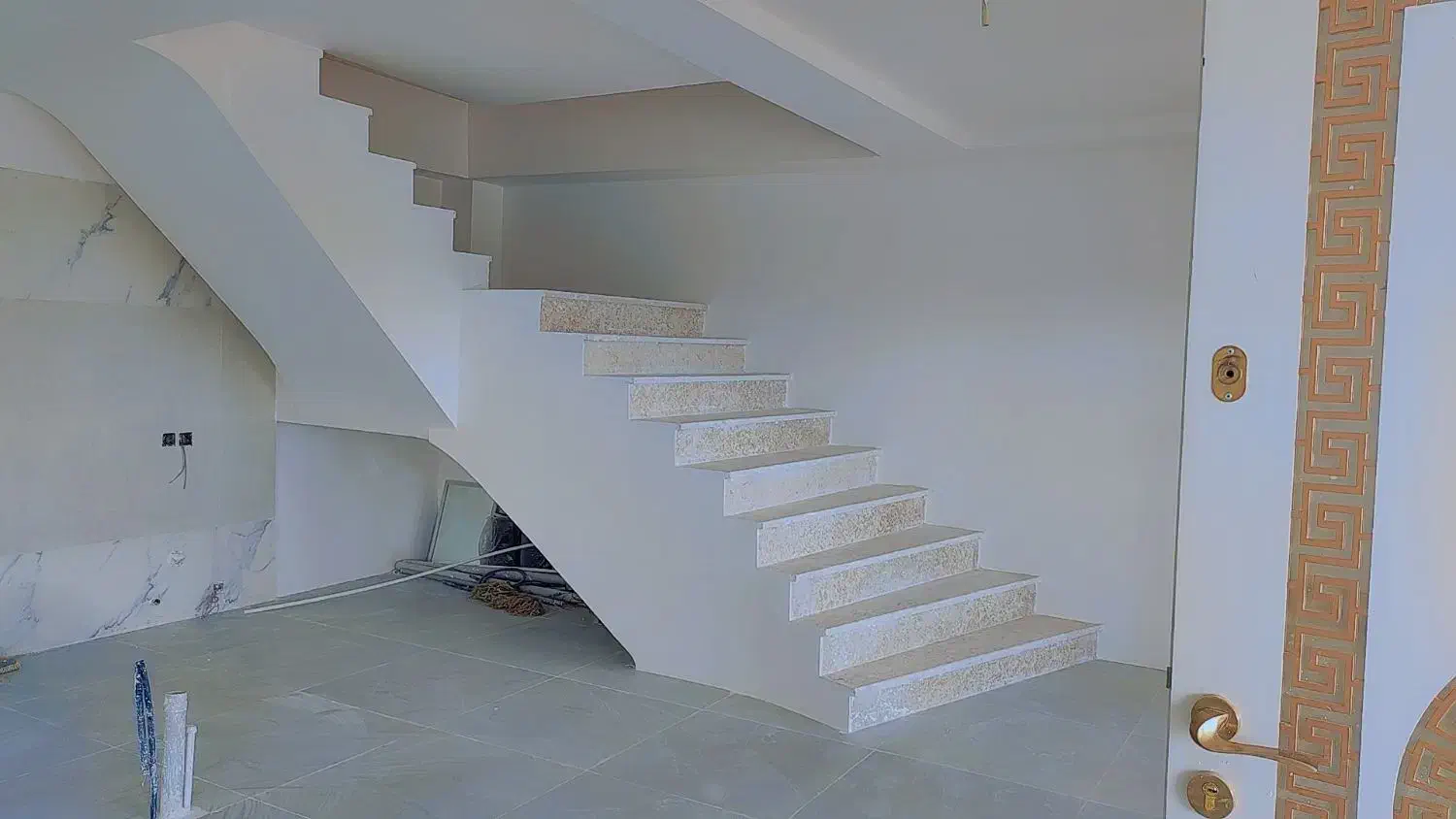 ویلای قلعه قاضی دو طبقه 700متری نوساز500 مترحیاط|فروش خانه و ویلا|تخت, |دیوار