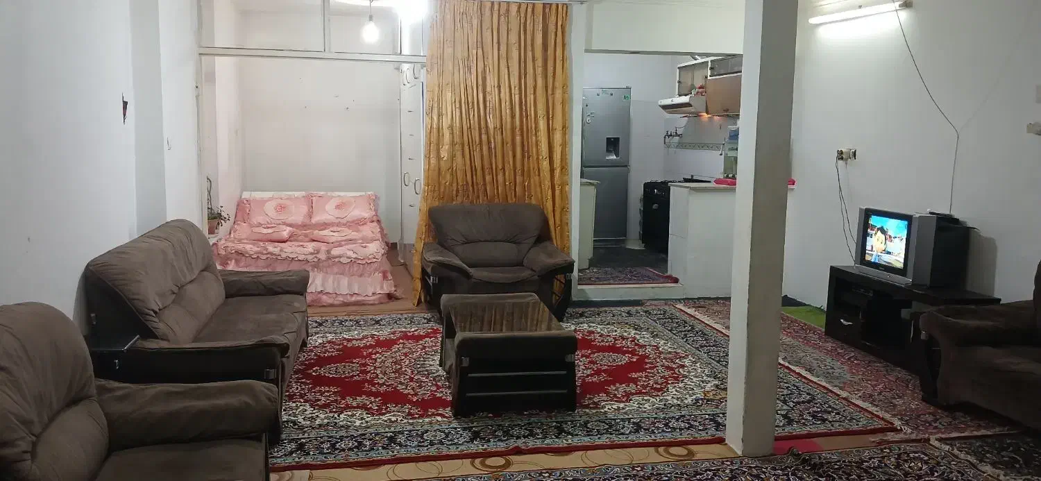 اجاره دو طبقه مستقل|اجارهٔ کوتاه‌مدت آپارتمان و سوئیت|مشهد, شهید آوینی|دیوار