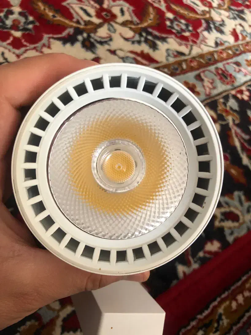 چراغ ریلی سقفی|لامپ و چراغ|سبزوار, باهنر|دیوار